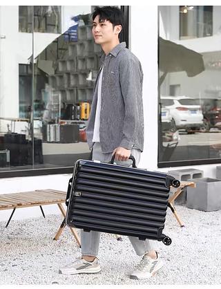 Mala De Bordo 8kg Policarbonato Basico