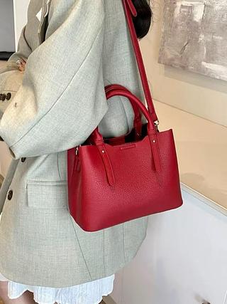 Bolsa Feminina De Mão Transversal Com 3 Divisórias